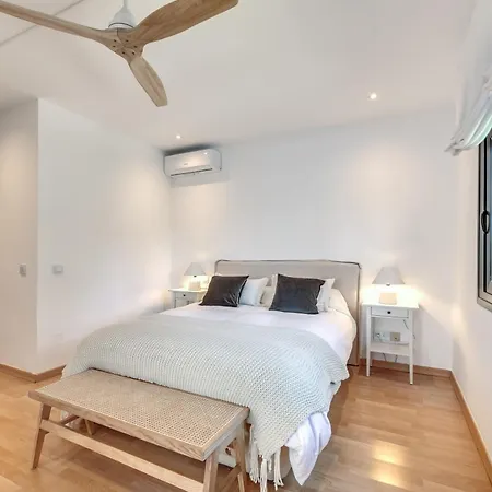 In With Golf Views Марбелья