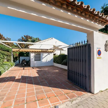 In With Golf Views Marbella