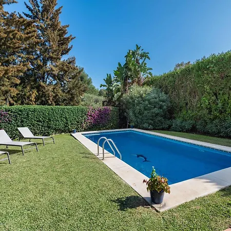 In With Golf Views Marbella