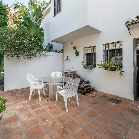 In With Golf Views Villa