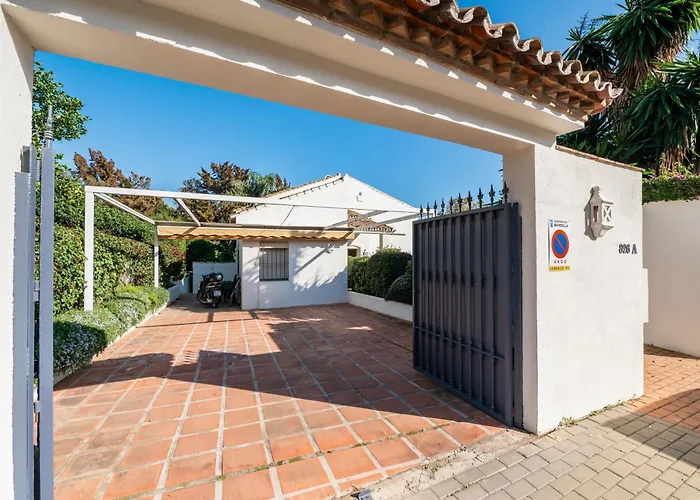 In With Golf Views Марбелья