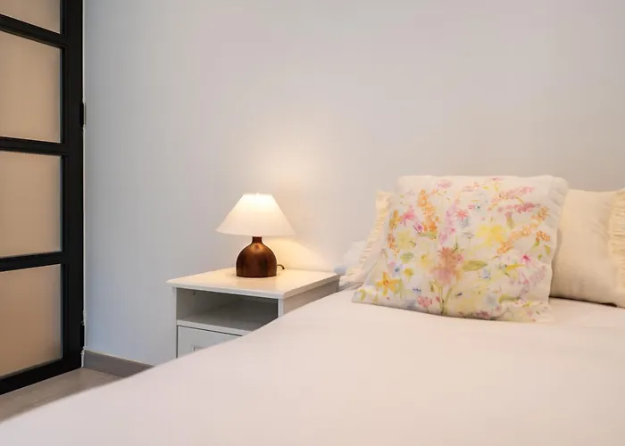 In With Golf Views Вилла