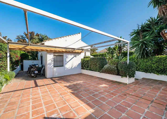 In With Golf Views *