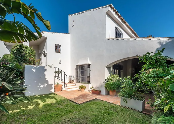 Villa In With Golf Views