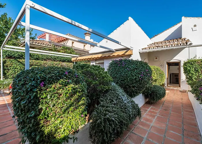 In With Golf Views * Marbella