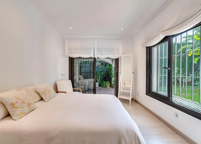 In With Golf Views * Marbella