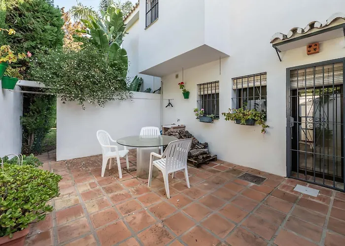 In With Golf Views Villa