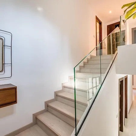 In With Golf Views Villa *