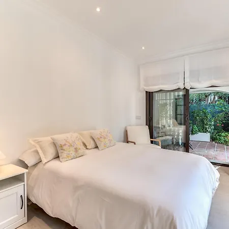 In With Golf Views Marbella