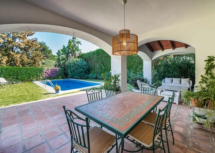 Vila In With Golf Views *